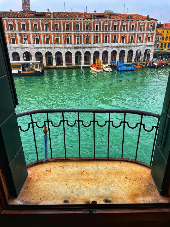 Locanda Leon Bianco On The Grand Canal Venice Exterior photo