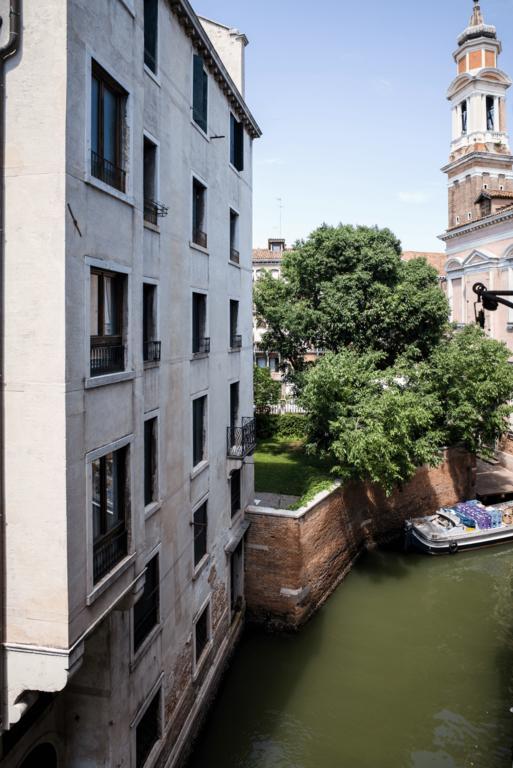 Locanda Leon Bianco On The Grand Canal Venice Exterior photo